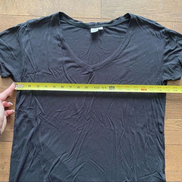 Twik T-Shirt - Picture 5 of 6